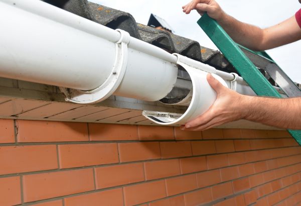Gutter Seam Repair in Sun City Center